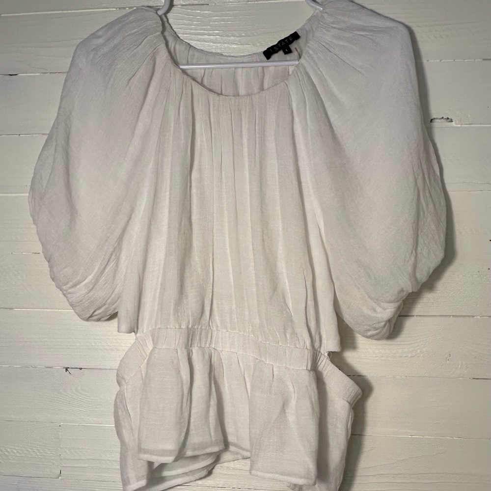NWT 1.State white balloon sleeve blouse. Peplum style, cut out back. Womens L. - Picture 2 of 7